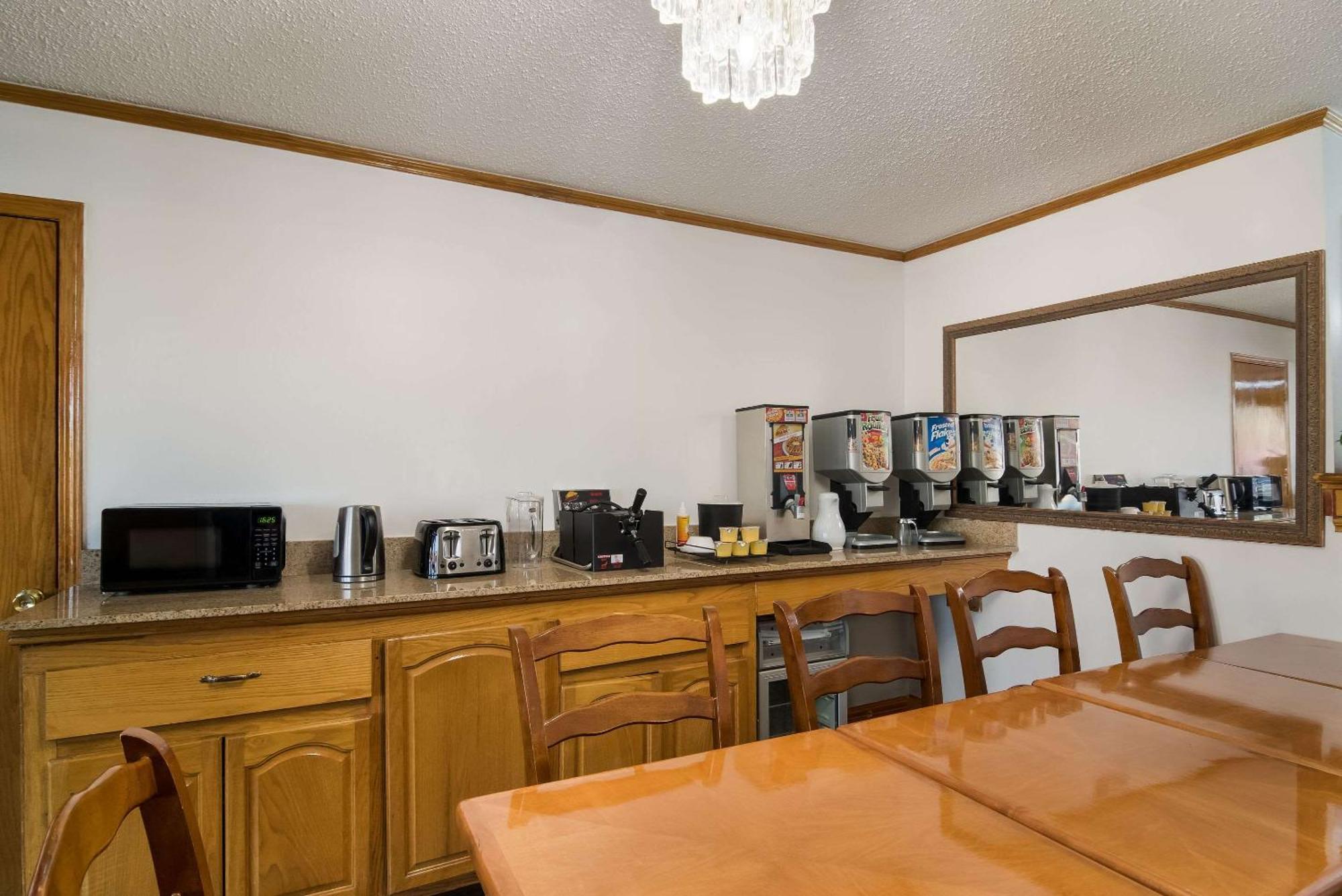 Econo Lodge Calhoun North Damascus Ngoại thất bức ảnh